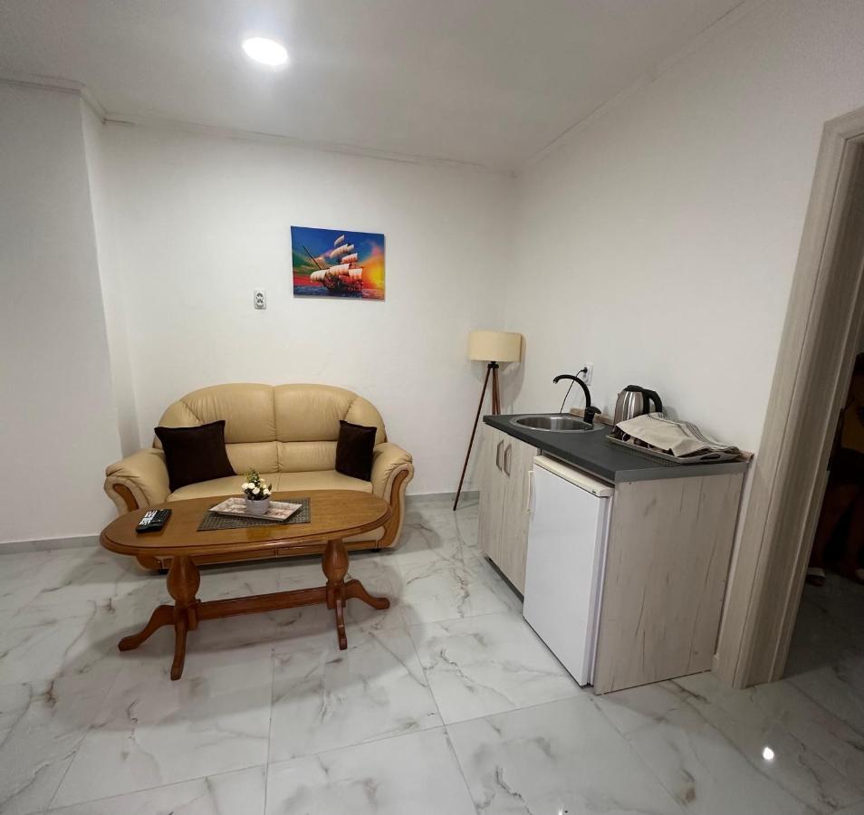 Apartments Sr Улцинь Экстерьер фото